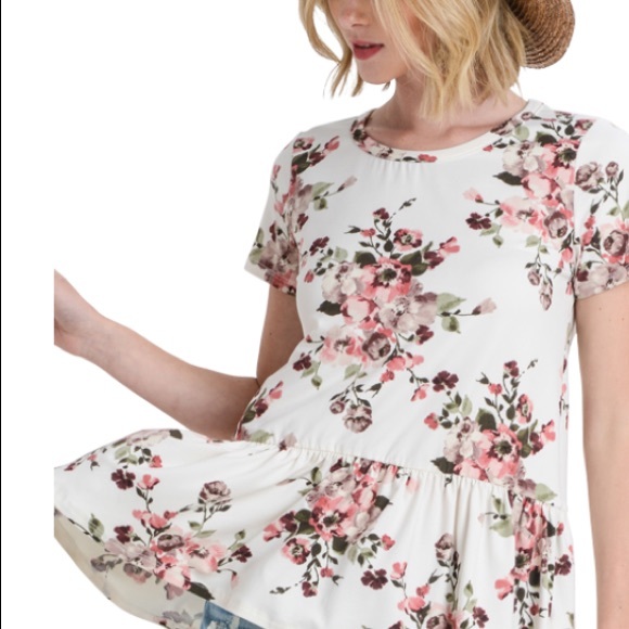 ⭐️Floral Blossom Peplum Top In Ivory⭐️ - Picture 2 of 6
